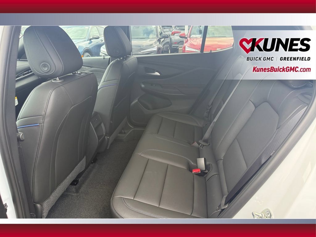 New 2026 Buick Envista Sport Touring w/ Convenience I Package FWD image 32