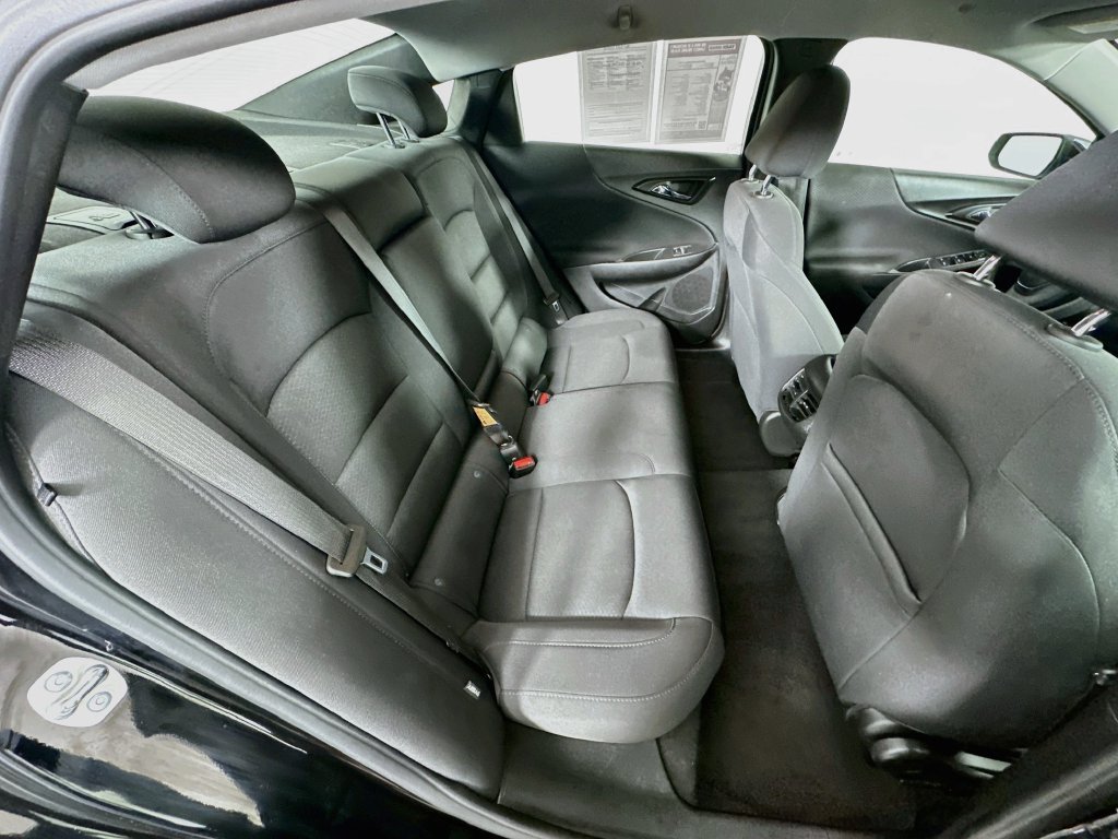 Used 2024 Chevrolet Malibu LT FWD image 34