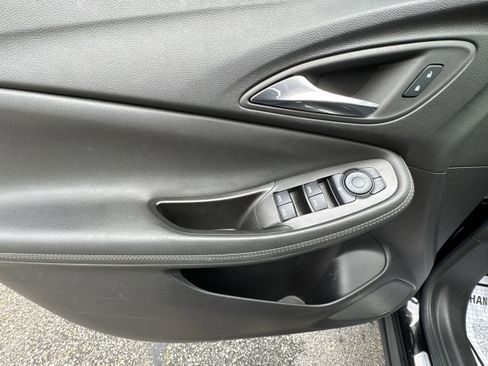 Used 2023 Buick Encore GX Preferred w/ Cold Weather Comfort Package image 24