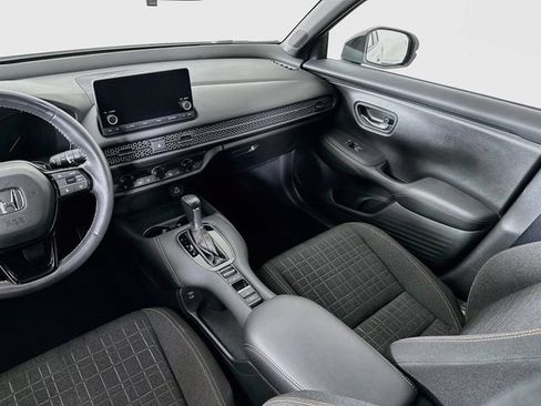 Certified 2024 Honda HR-V Sport image 28