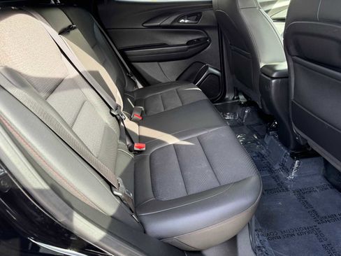 Used 2023 Chevrolet TrailBlazer RS image 15