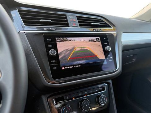 Used 2024 Volkswagen Tiguan S image 48