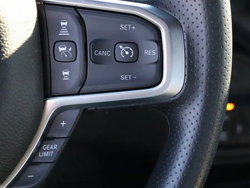 New 2026 RAM 2500 Tradesman AWD/4WD image 17