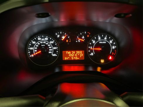 Used 2021 RAM ProMaster City Tradesman w/ Window Group 09 image 19