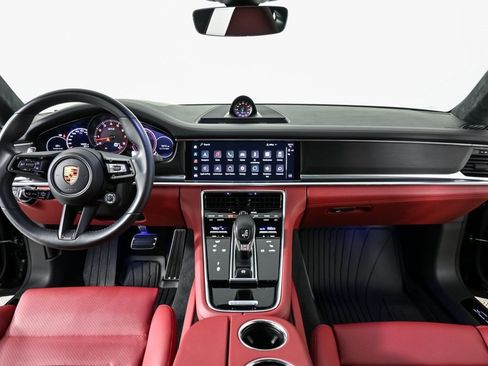 Certified 2023 Porsche Panamera GTS image 19