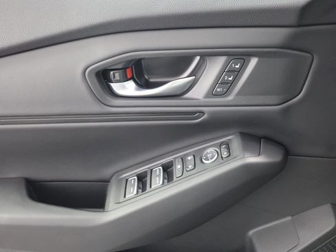 Used 2025 Honda Accord EX-L image 22