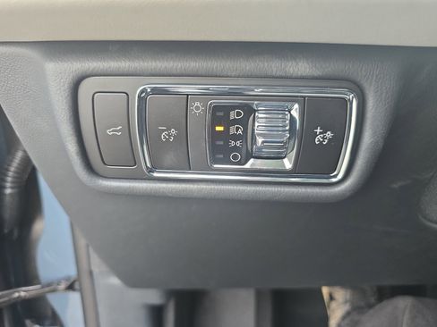 New 2026 Lincoln Aviator 2WD image 25