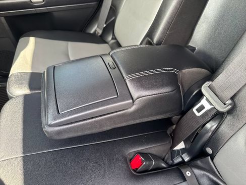 Used 2017 Toyota 4Runner SR5 Premium AWD/4WD image 36