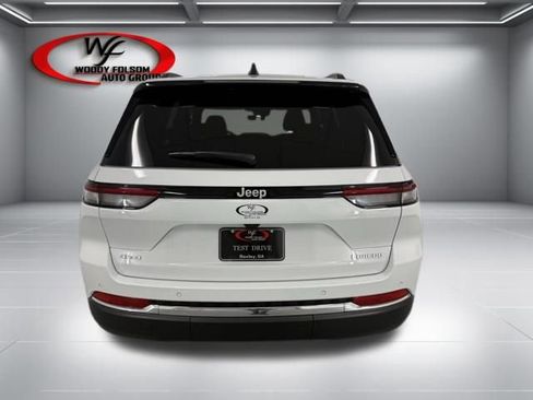 New 2026 Jeep Grand Cherokee Laredo image 7