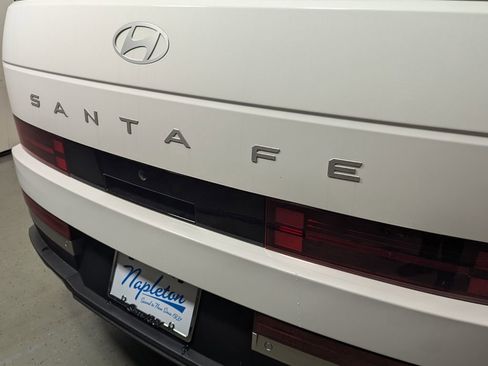 New 2026 Hyundai Santa Fe Limited FWD image 8