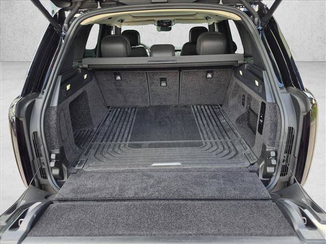 Used 2024 Land Rover Range Rover SE AWD/4WD image 6