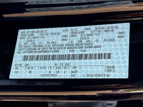 Used 2023 Ford F150 Lightning Platinum AWD/4WD image 32