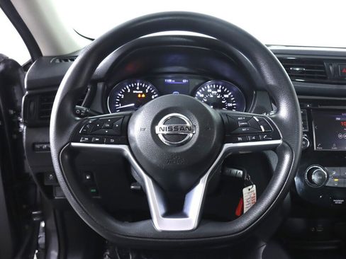 Used 2019 Nissan Rogue AWD image 13
