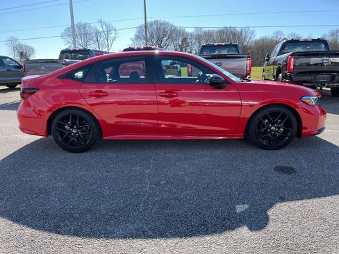 Used 2025 Honda Civic Sport image 4
