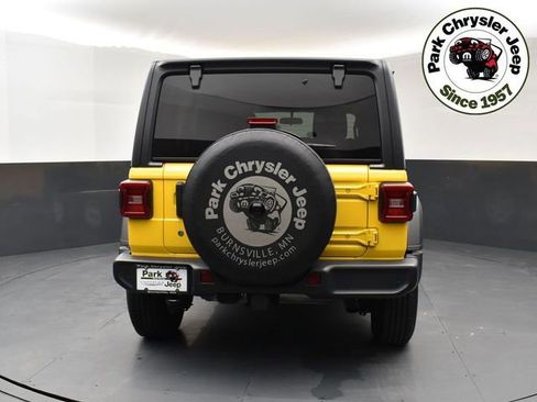 Used 2019 Jeep Wrangler Unlimited Sport S AWD/4WD image 5