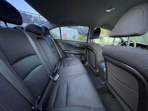 Used 2014 Honda Accord Sport image 9