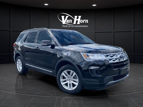 Used 2019 Ford Explorer XLT w/ Equipment Group 202A AWD/4WD image 1