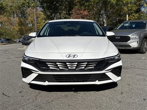 New 2026 Hyundai Elantra Blue image 2