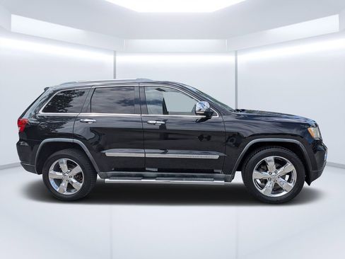 Used 2012 Jeep Grand Cherokee Overland Summit RWD image 2