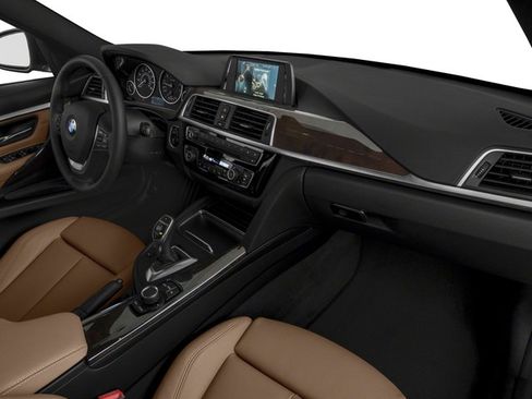 Used 2018 BMW 330i Sedan image 16