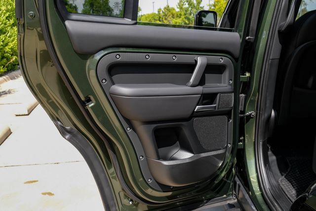 New 2026 Land Rover Defender 110 X-Dynamic SE AWD/4WD image 58