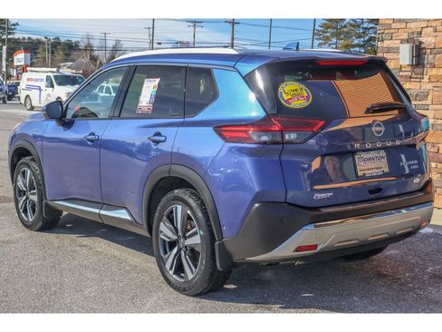 Used 2023 Nissan Rogue Platinum image 5