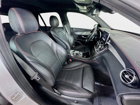 Used 2019 Mercedes-Benz GLC 43 AMG 4MATIC image 30