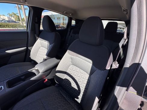 New 2026 Nissan Kicks SV image 10