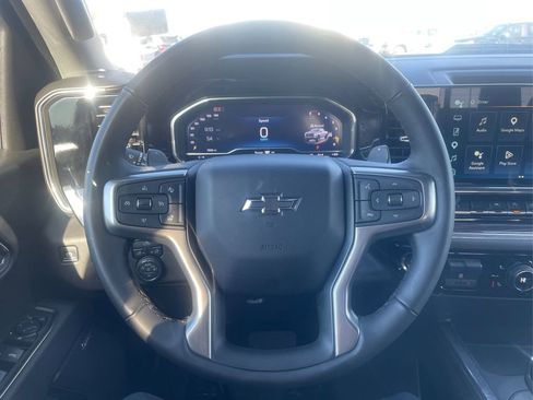 Used 2025 Chevrolet Silverado 1500 LT Trail Boss w/ Convenience Package II AWD/4WD image 14