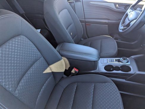 Used 2025 Ford Escape Active image 10