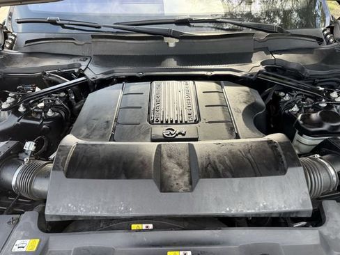Used 2020 Land Rover Range Rover Sport SVR AWD/4WD image 34