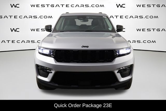 Used 2023 Jeep Grand Cherokee Limited w/ Black Appearance Package RWD image 2