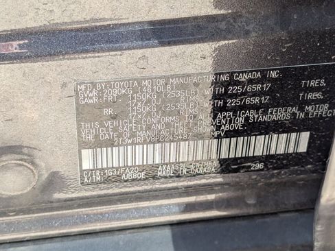 Used 2023 Toyota RAV4 XLE image 17