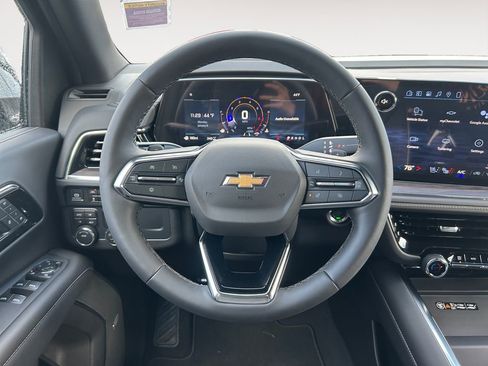 New 2026 Chevrolet Suburban Premier image 14