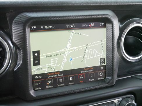 Used 2021 Jeep Wrangler Unlimited Sahara image 22