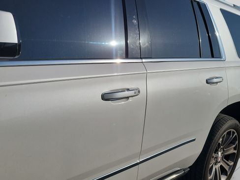 Used 2017 GMC Yukon Denali w/ Open Road Package RWD image 28