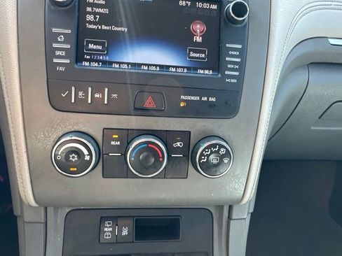 Used 2015 Chevrolet Traverse LS FWD image 11