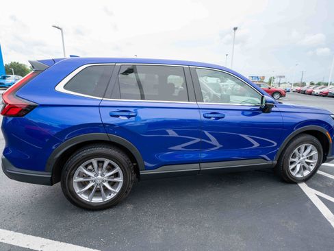Used 2024 Honda CR-V EX image 6