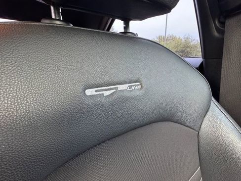 Used 2020 Kia Forte GT-Line FWD image 10