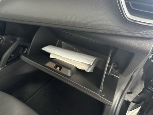 Used 2024 Chevrolet TrailBlazer LT w/ Convenience Package AWD/4WD image 23