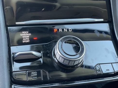 Used 2023 Jeep Grand Cherokee 4WD 4xe image 17