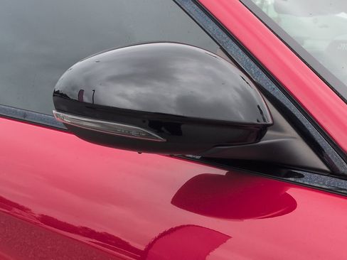 Used 2024 Alfa Romeo Giulia Ti image 18