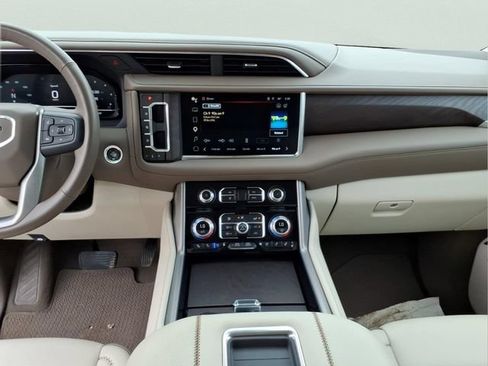 Used 2023 GMC Yukon XL Denali w/ Max Trailering Package AWD/4WD image 12