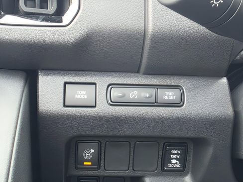 New 2026 Nissan Frontier PRO-4X w/ Pro-4x Convenience Package AWD/4WD image 25