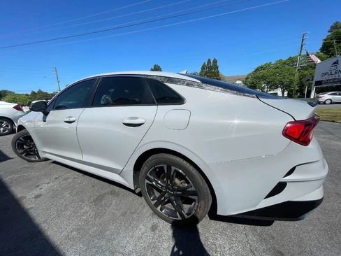 Used 2023 Kia K5 GT-Line w/ GT-Line Premium Package FWD image 4