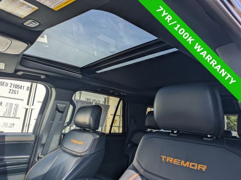 Certified 2025 Ford Expedition Tremor AWD/4WD image 27