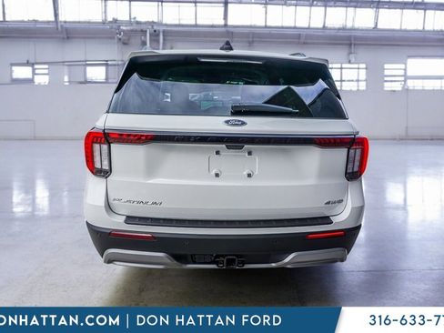 New 2026 Ford Explorer Platinum w/ LUX Leather Package image 32