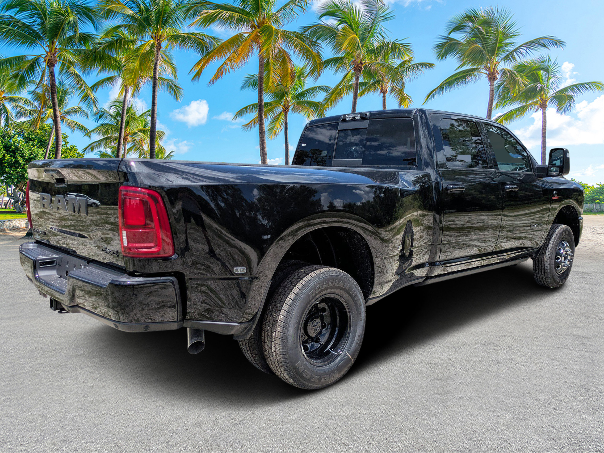 New 2026 RAM 3500 Laramie AWD/4WD image 3