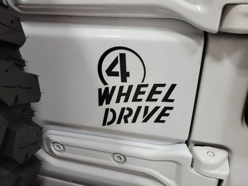 Used 2022 Jeep Wrangler Unlimited Sport image 55