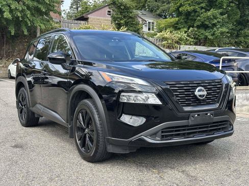Used 2023 Nissan Rogue SV w/ SV Premium B Package AWD/4WD image 1